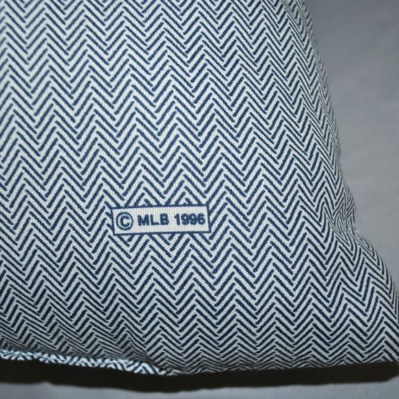 Vintage 90s New York Yankees Decorative Pillow MLB 1996 - Picture 3 of 8